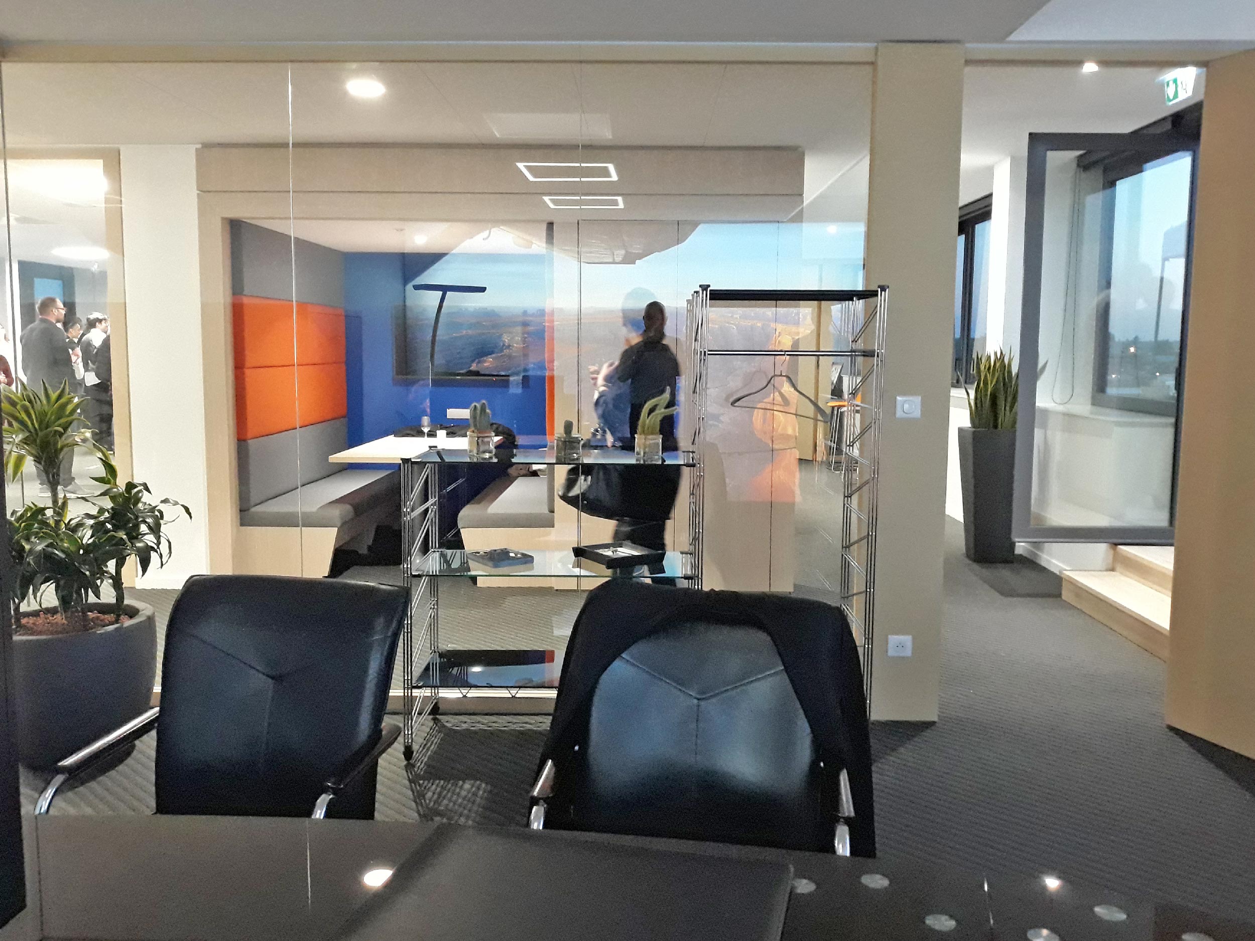 Aménagement de bâtiment tertiaire, de bureaux modernes et accueillants